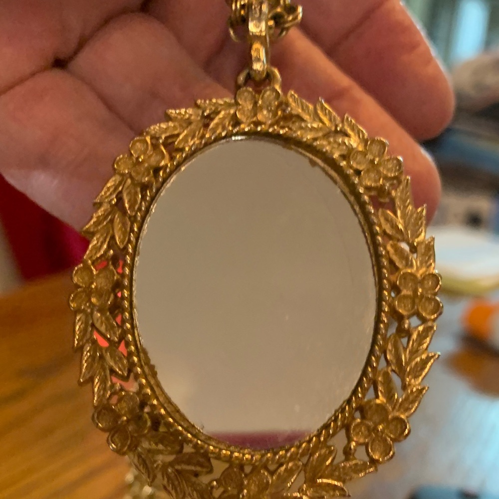 1920”s Gold and Black Floral Pendant Necklace on one side with a mirror on th PI - Picture 3 of 5